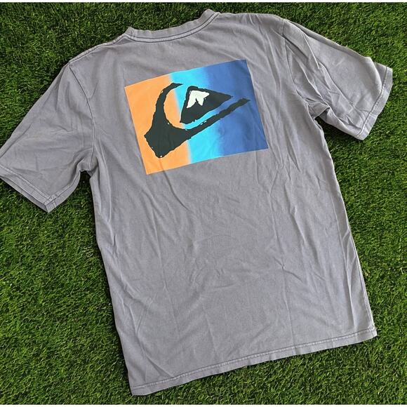 Quiksilver Oversized T-Shirt Washed Purple

 Small retro coastal skater surfer - Picture 2 of 7